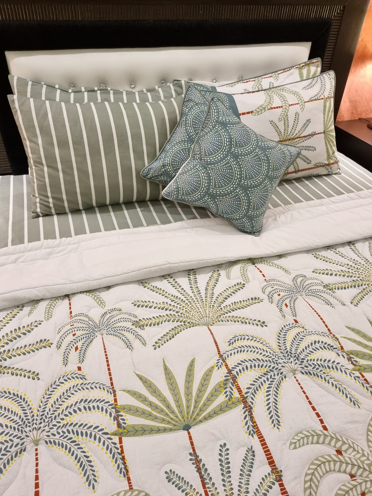 IV454 Cotton Duvet Cover Set - Without Filling