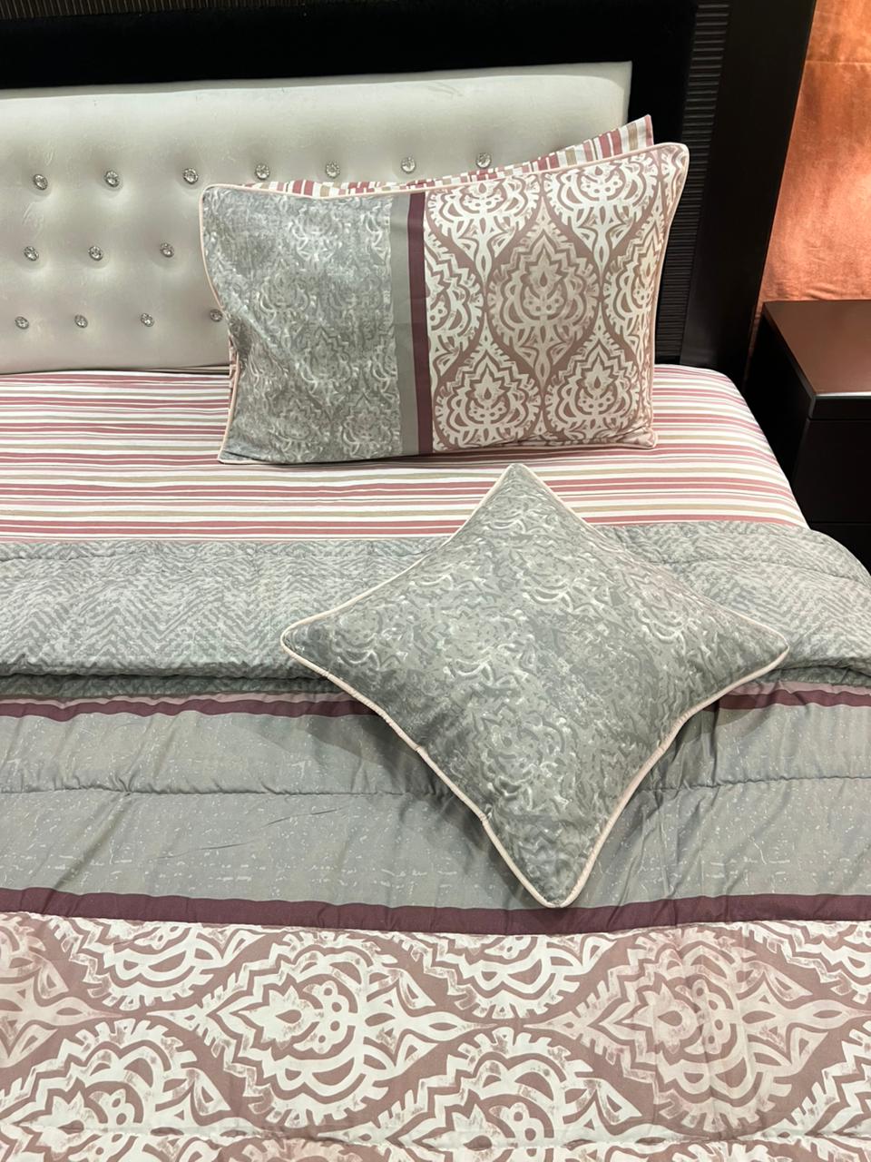 IV582 Cotton Comforter Set - Light Filling