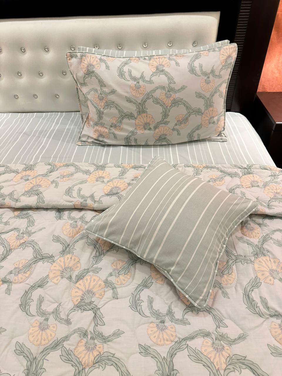 IV542 Cotton Comforter Set - Light Filling