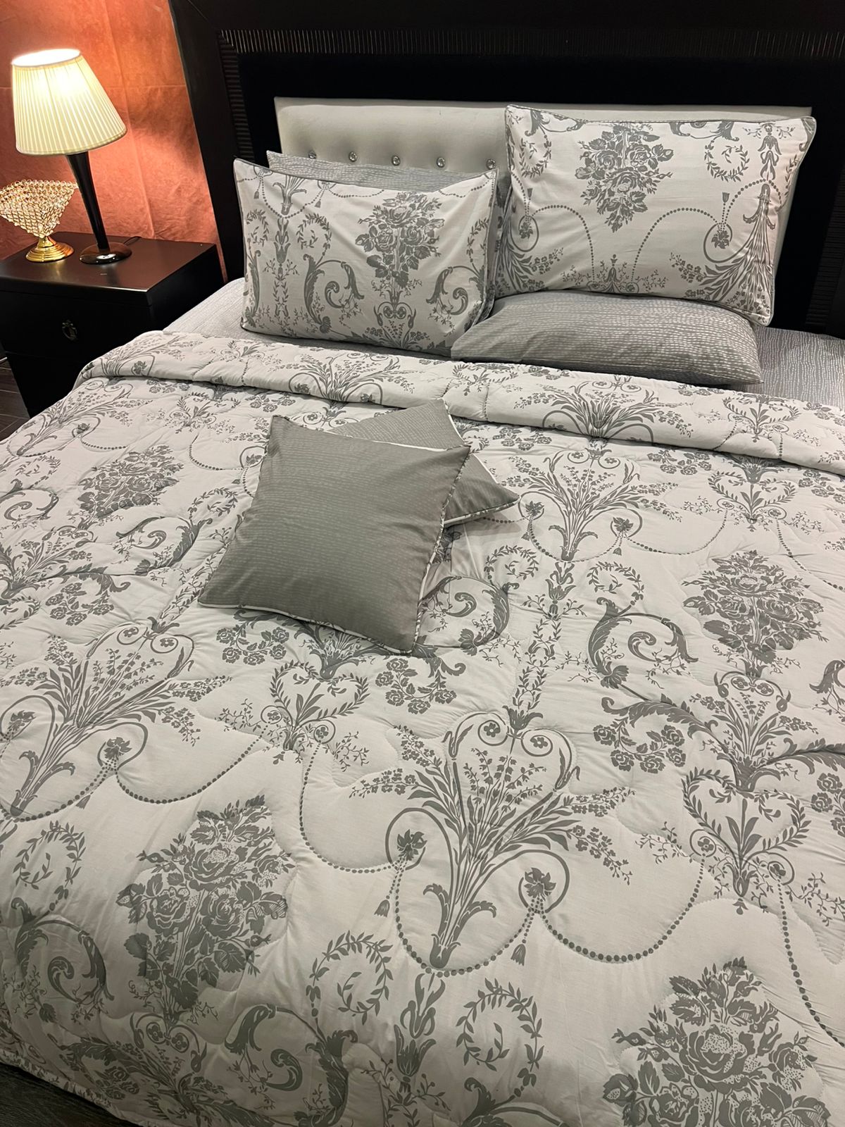 IV629 Percale Cotton Comforter Set - Light Filling