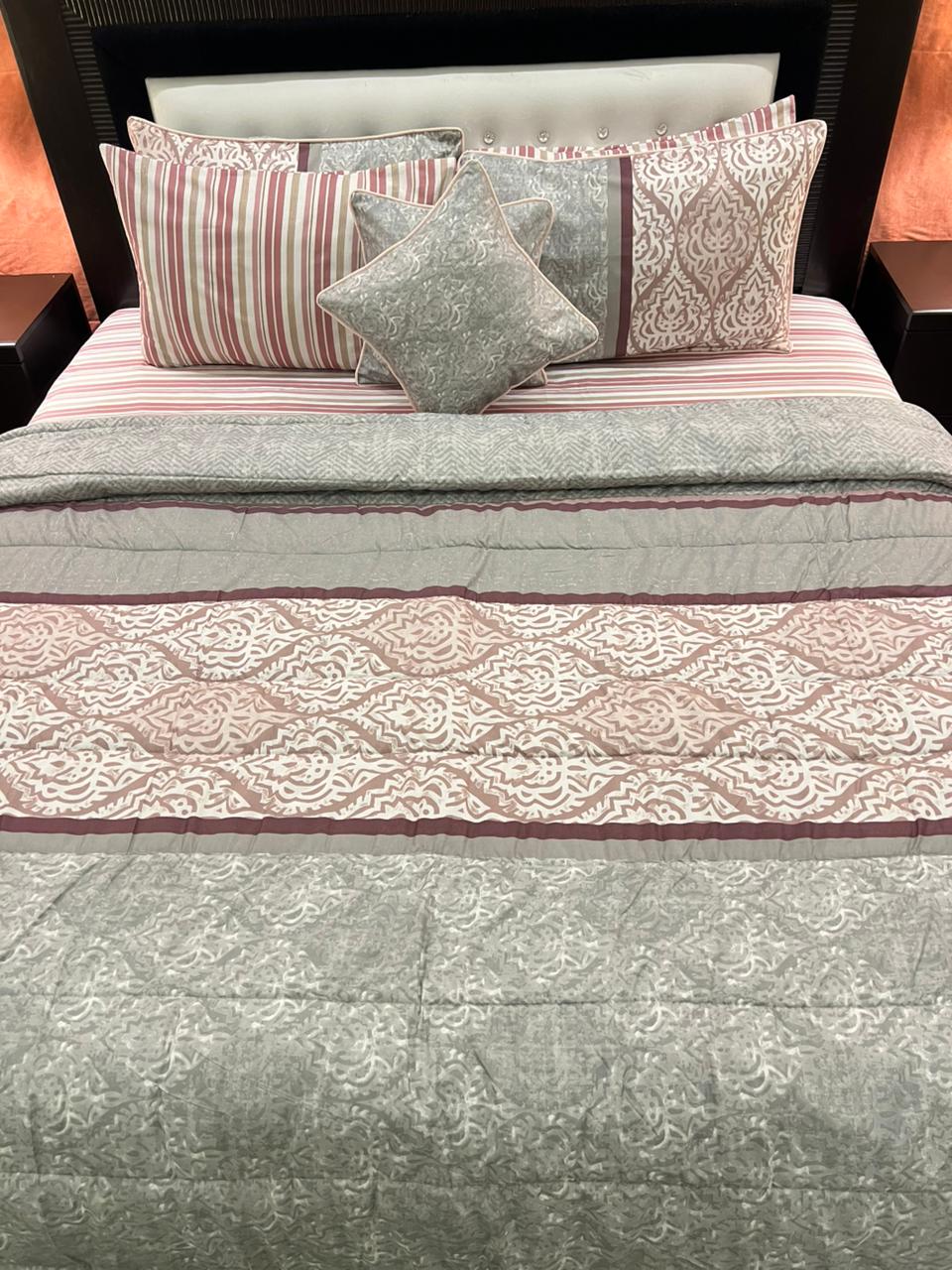 IV582 Cotton Comforter Set - Light Filling