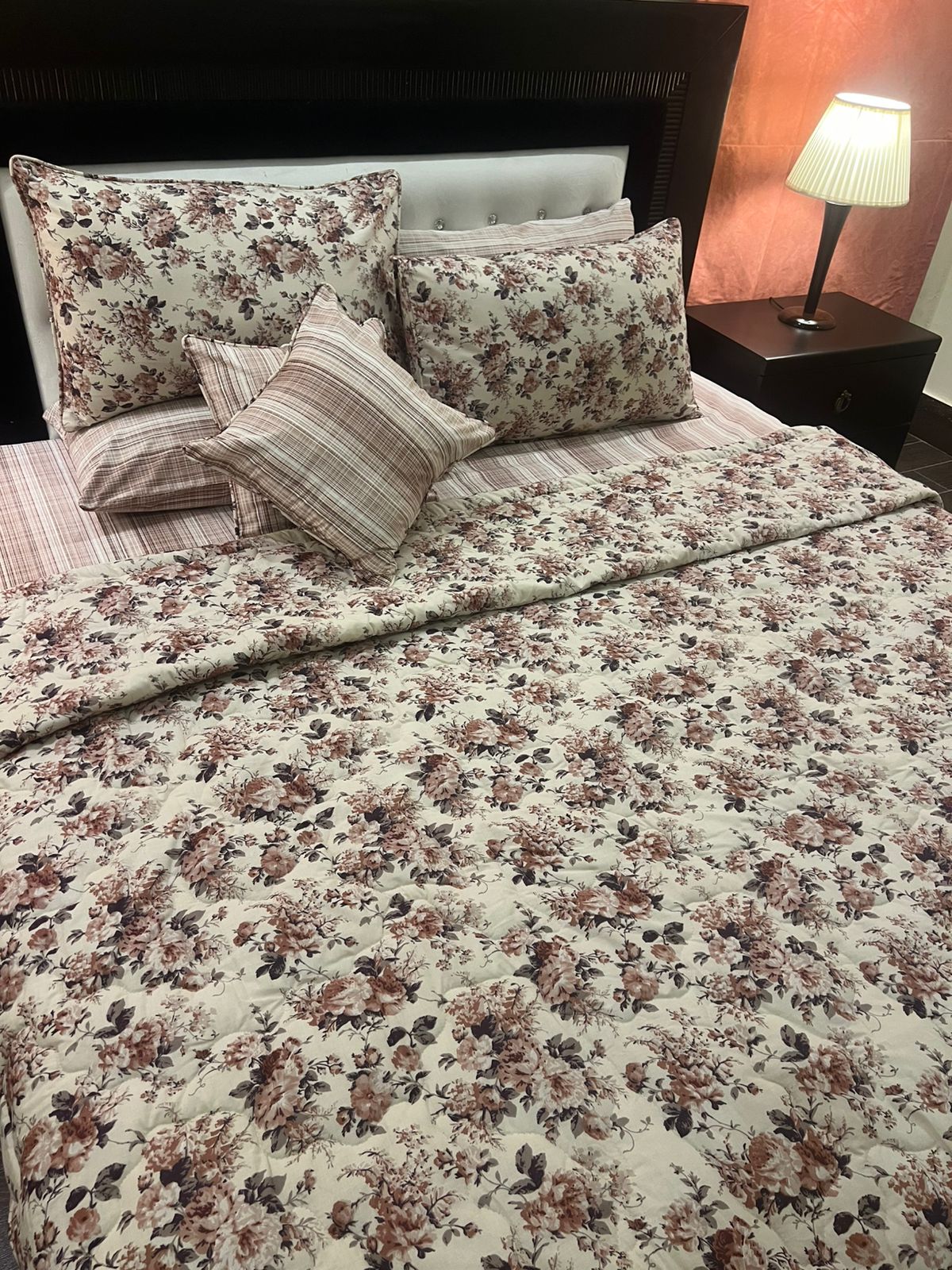 IV623 Cotton Comforter Set - Light Filling