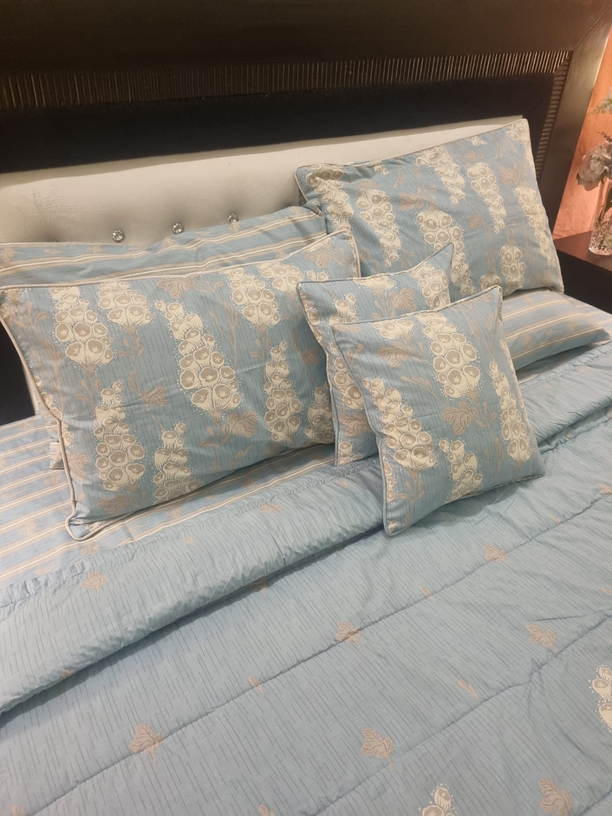 IV677 Cotton Comforter Set - Light Filling