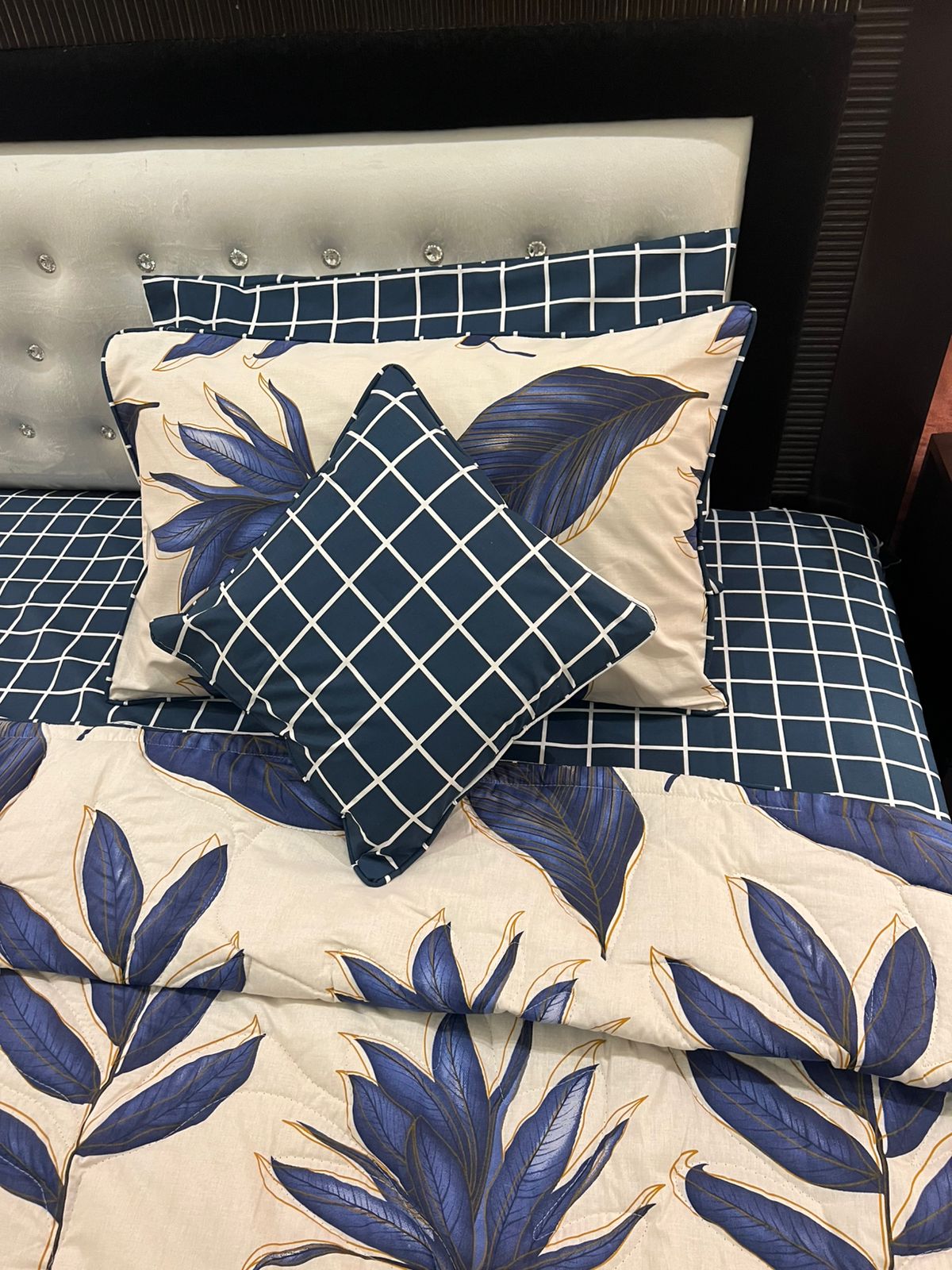 IV631 Cotton Comforter Set - Light Filling