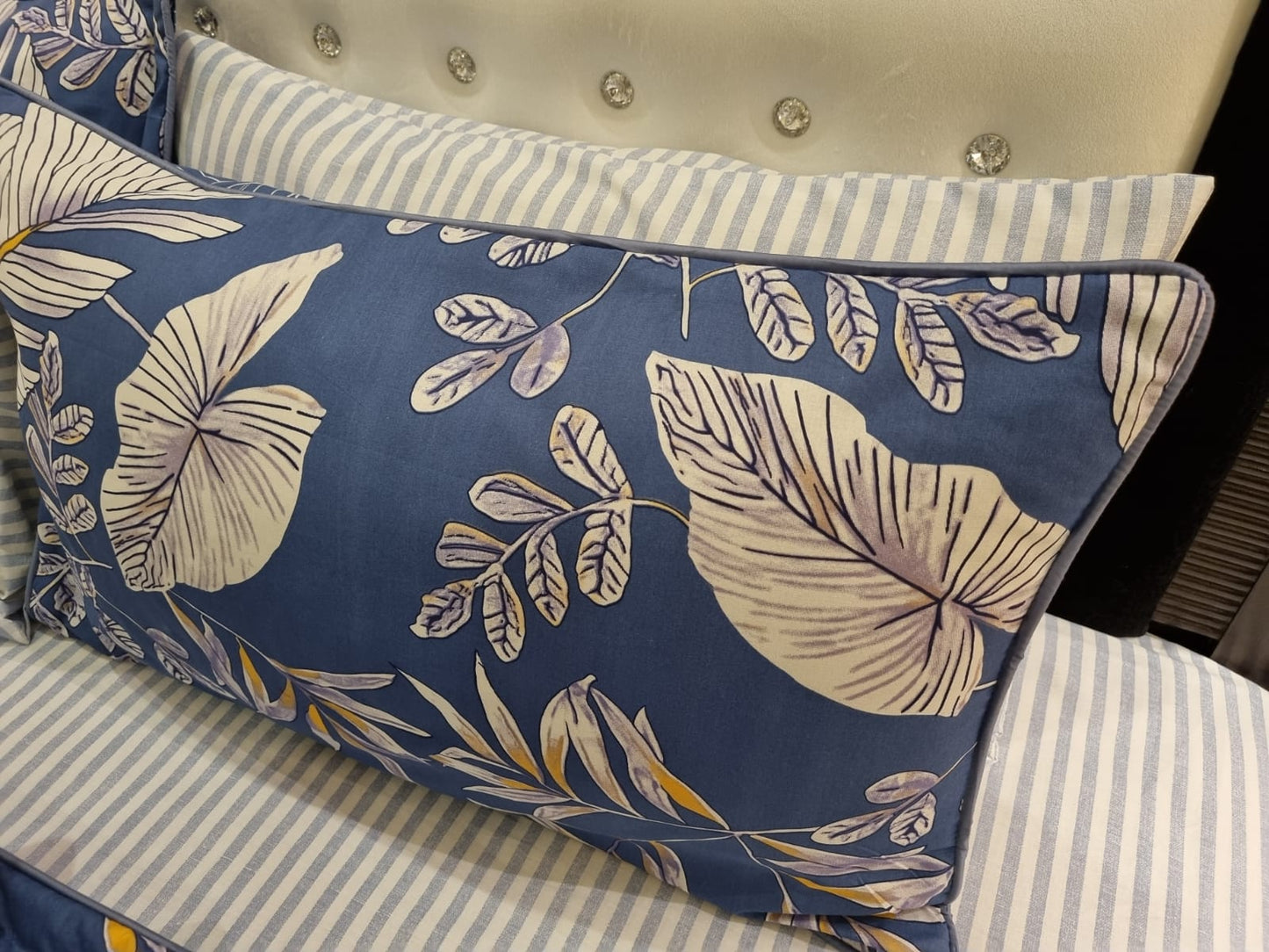 IV508 Duvet Cover Set - Without Filling