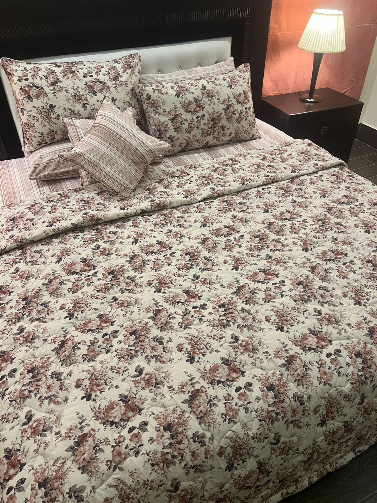IV623 Cotton Comforter Set - Light Filling