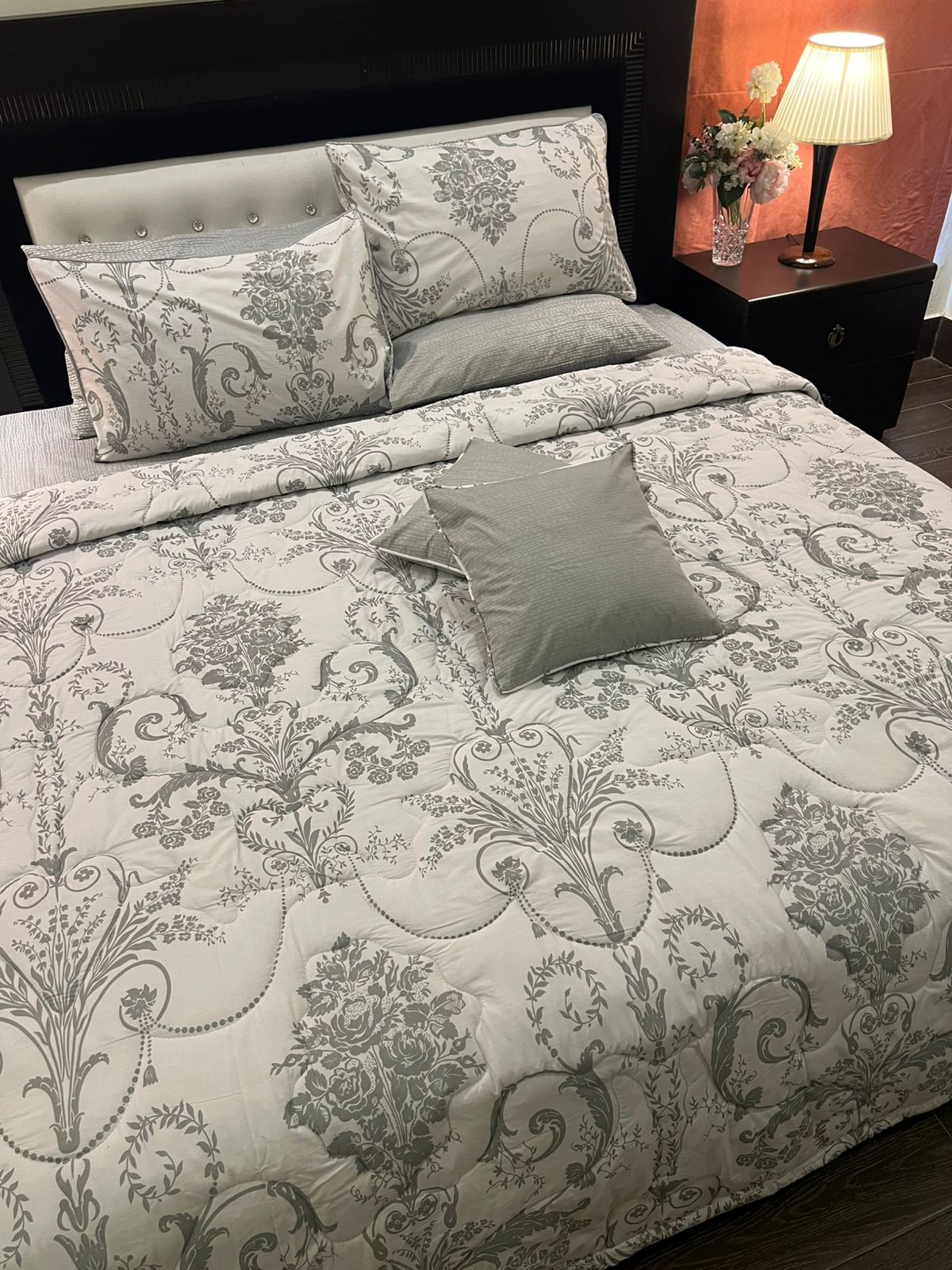 IV629 Percale Cotton Comforter Set - Light Filling