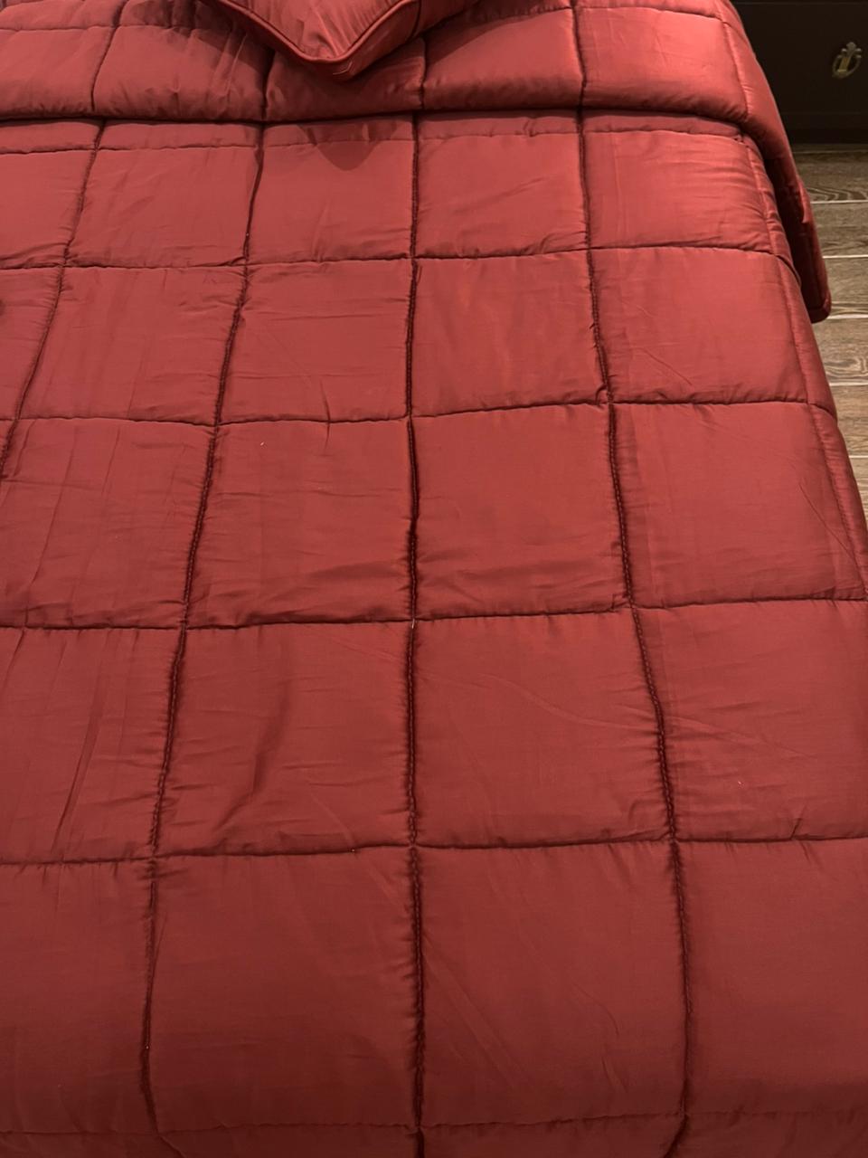 IV569 Luxury Cotton Satin Comforter Set - Light Filling