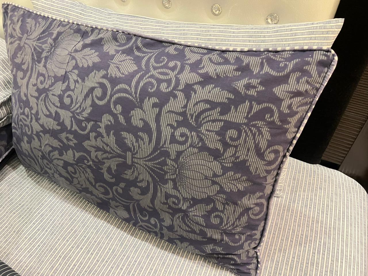 IV558 Cotton Comforter Set - Light Filling