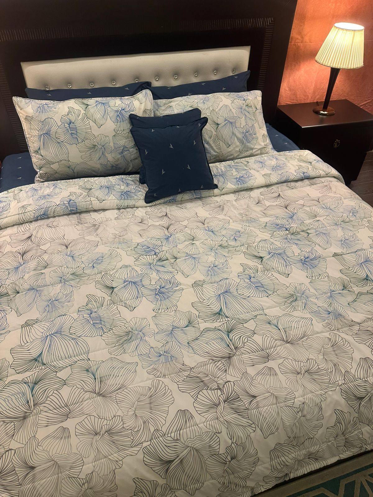 IV594 Cotton Comforter Set - Light Filling