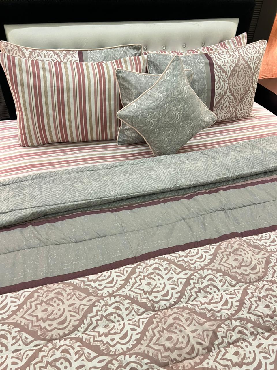 IV582 Cotton Comforter Set - Light Filling