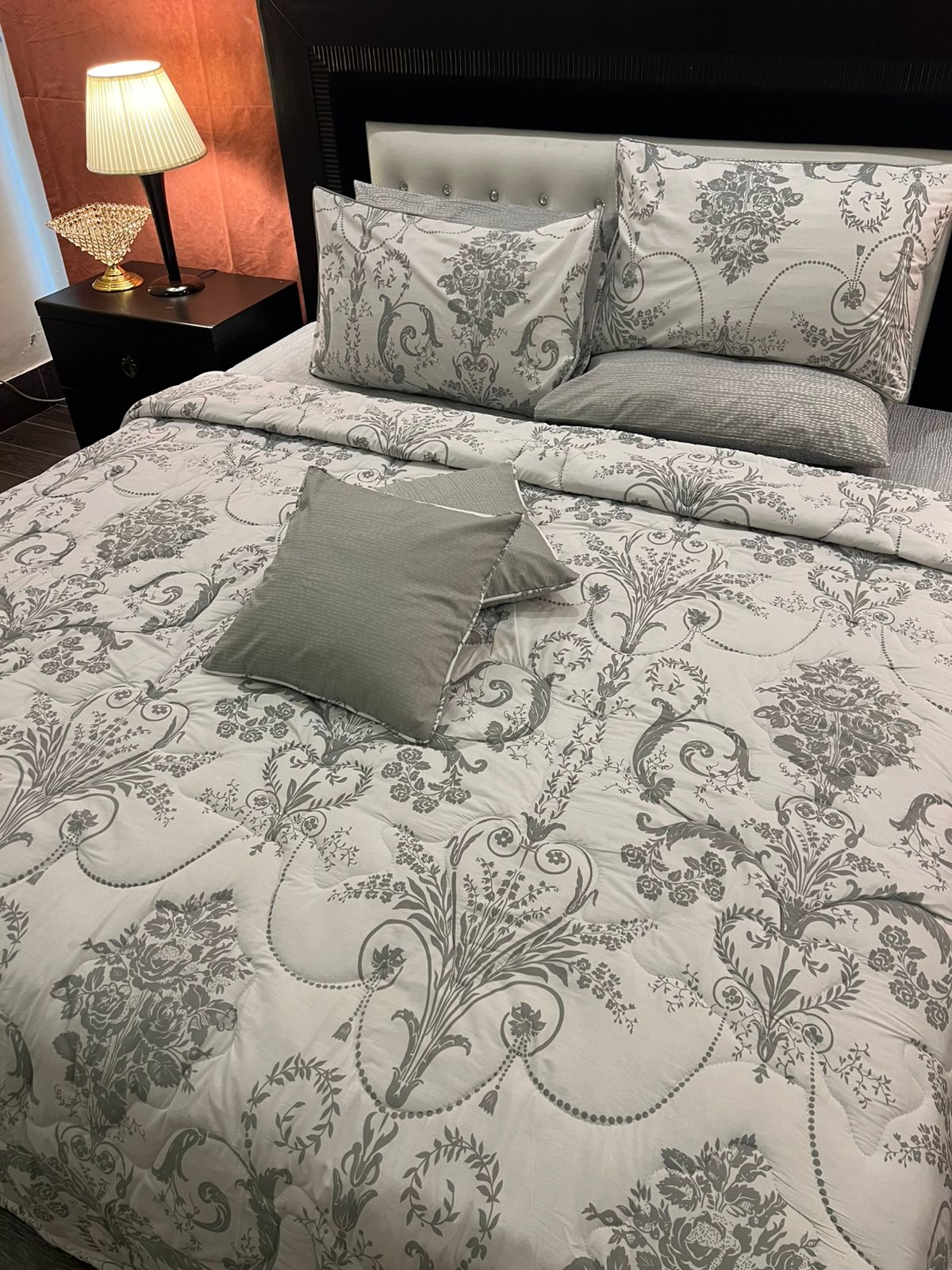 IV629 Percale Cotton Comforter Set - Light Filling