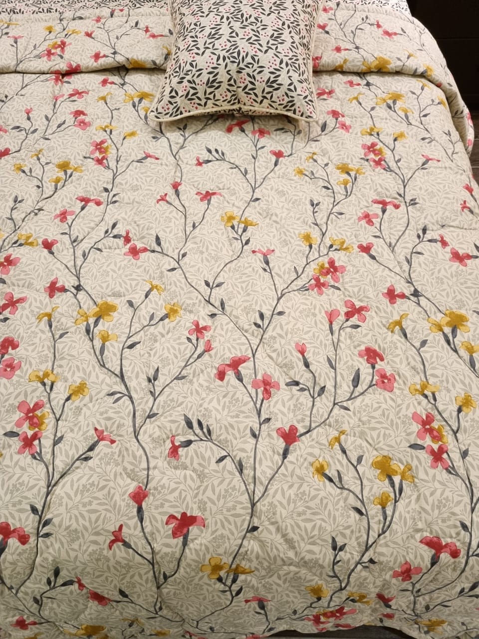 IV516 Cotton Comforter Set - Light Filling