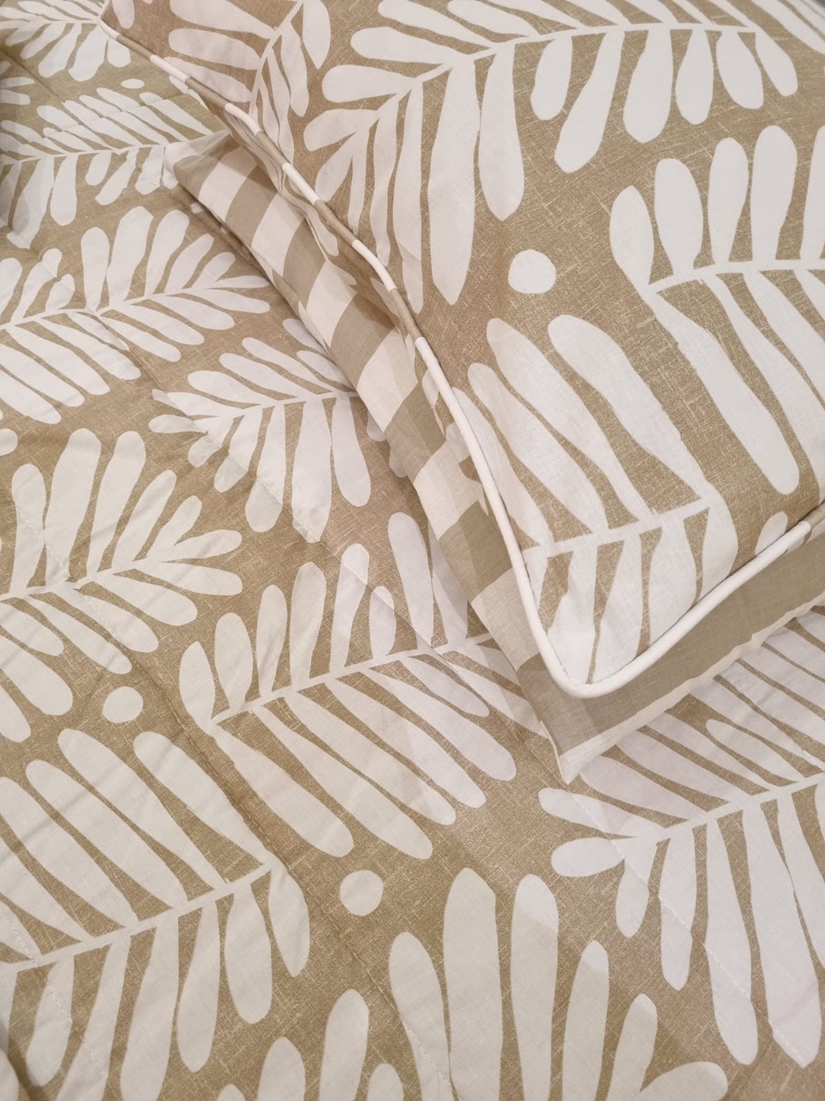 IV507 Duvet Cover Set - Without Filling