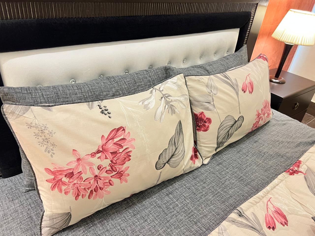 IV543 Cotton Comforter Set - Light Filling