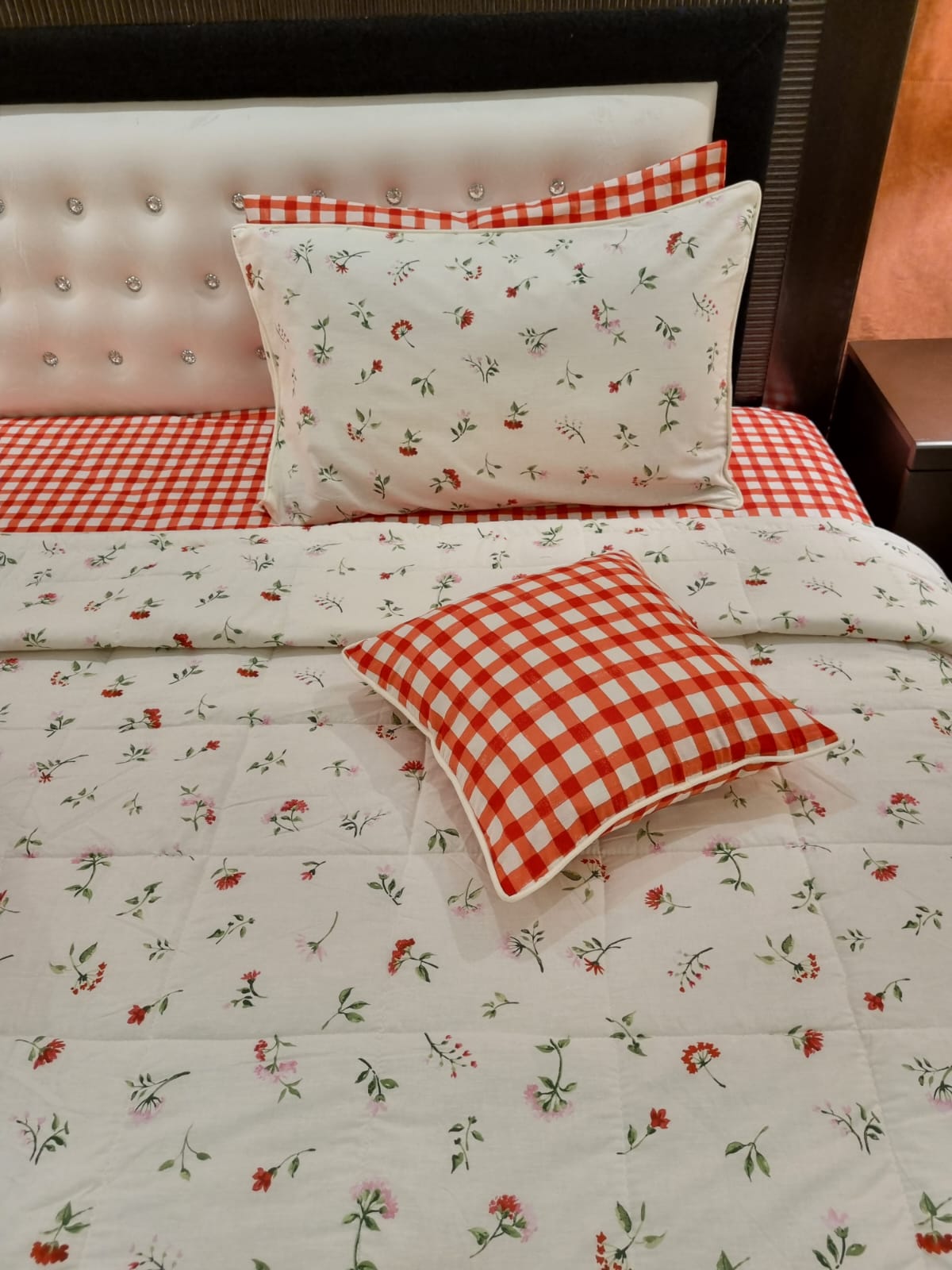 IV511 Duvet Cover Set - Without Filling