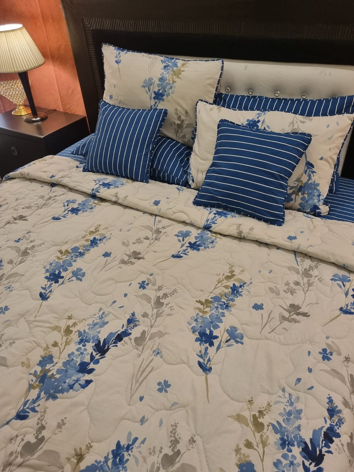 IV684 Cotton Comforter Set - Light Filling
