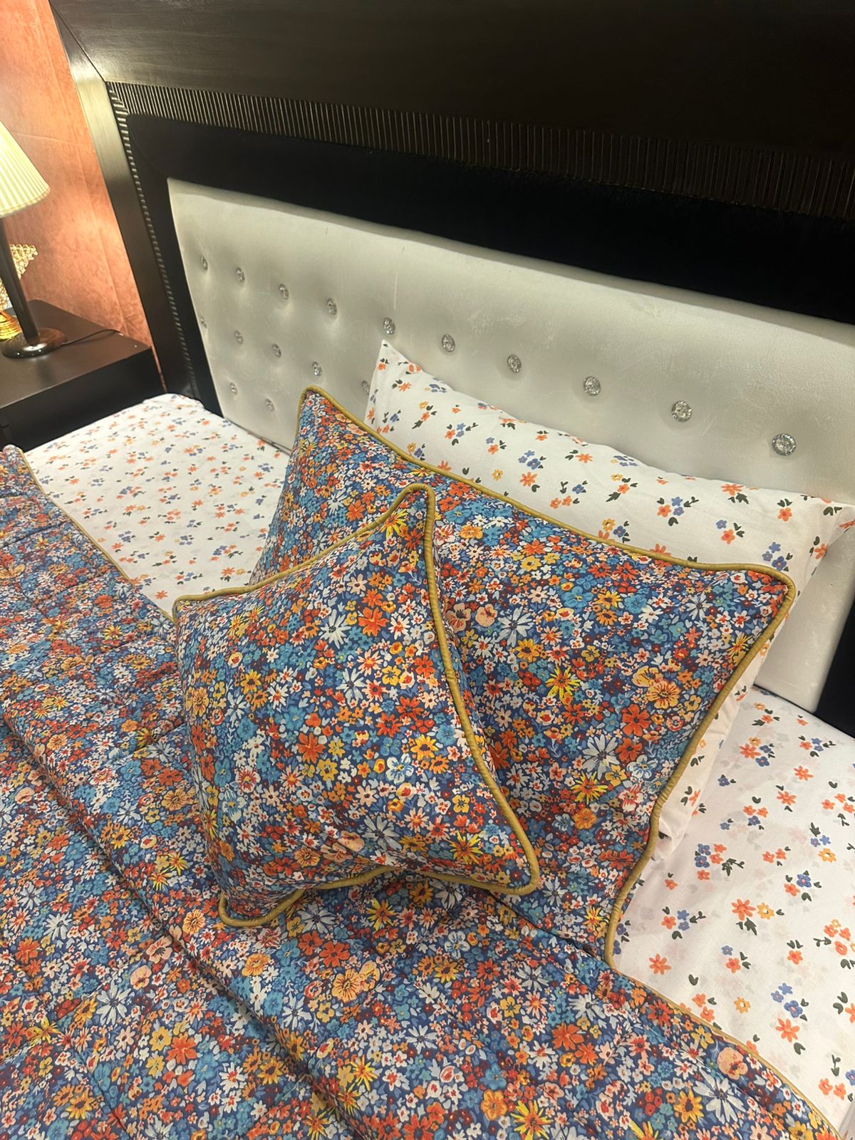 IV595 Cotton Comforter Set - Light Filling
