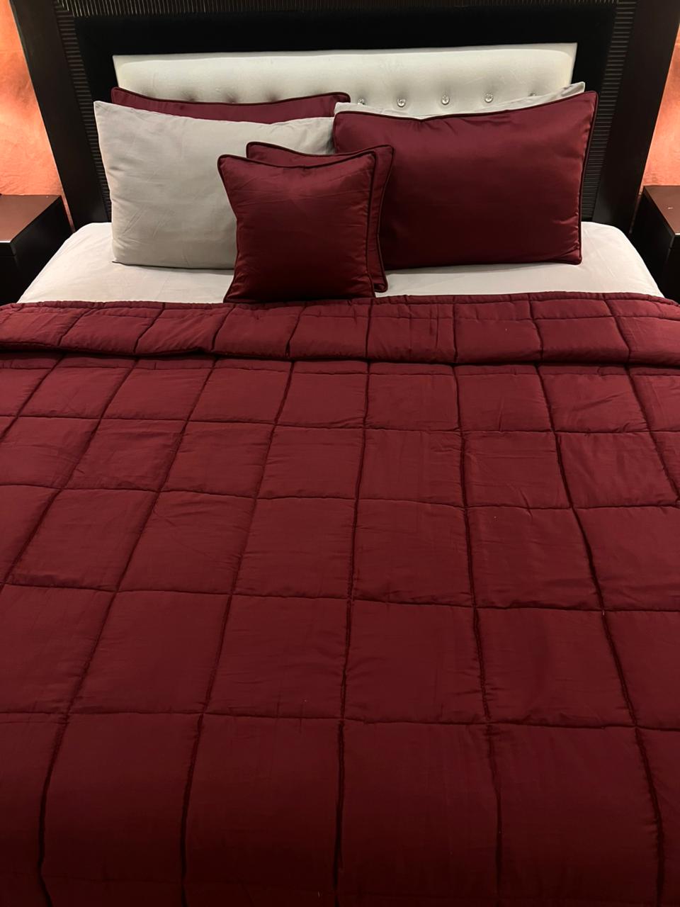 IV569 Luxury Cotton Satin Comforter Set - Light Filling