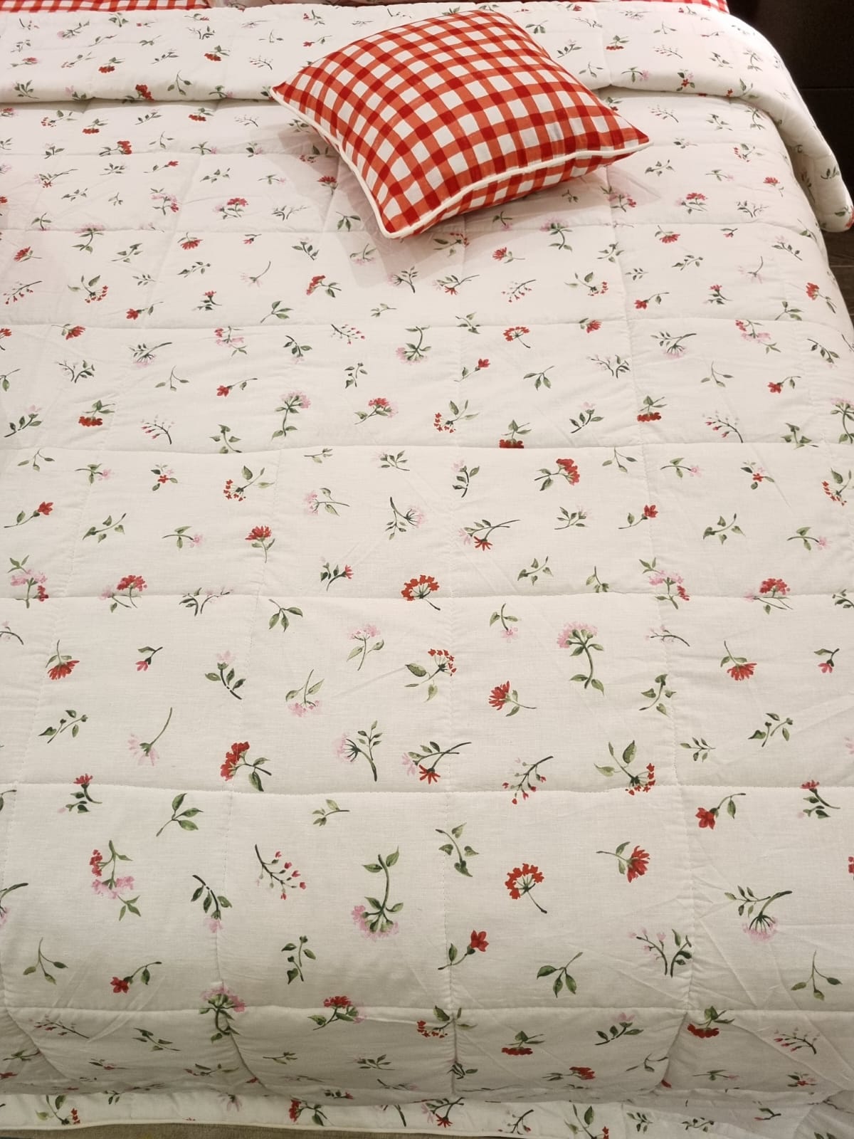 IV511 Cotton Comforter Set - Light Filling