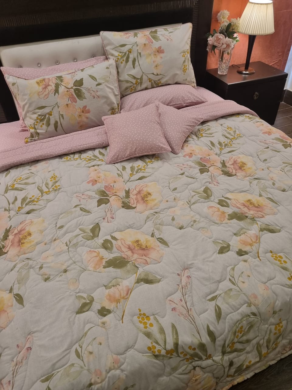IV687 Cotton Comforter Set - Light Filling