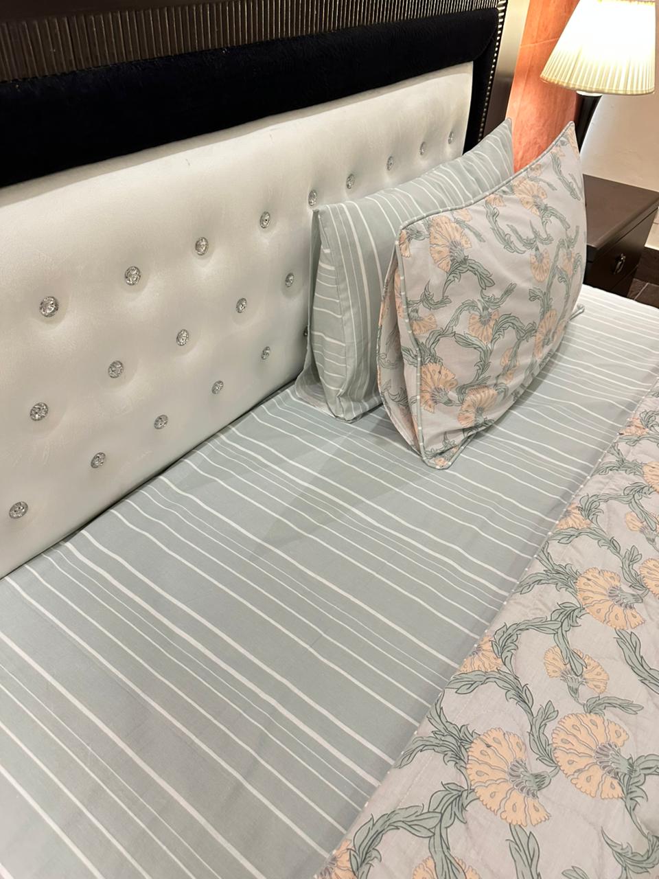 IV542 Cotton Comforter Set - Light Filling