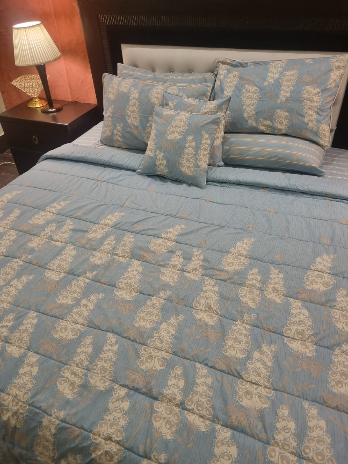 IV677 Cotton Comforter Set - Light Filling