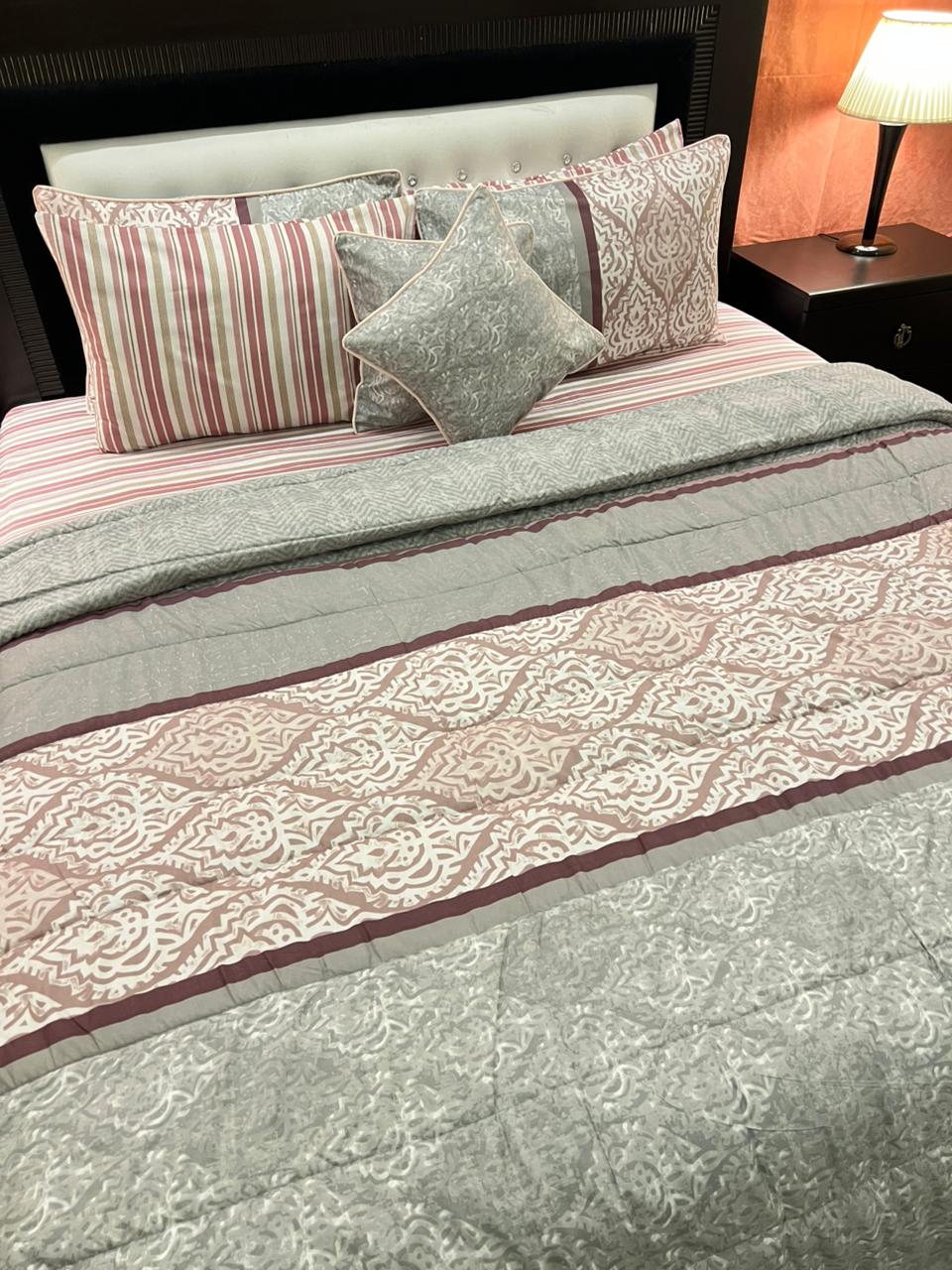 IV582 Cotton Comforter Set - Light Filling