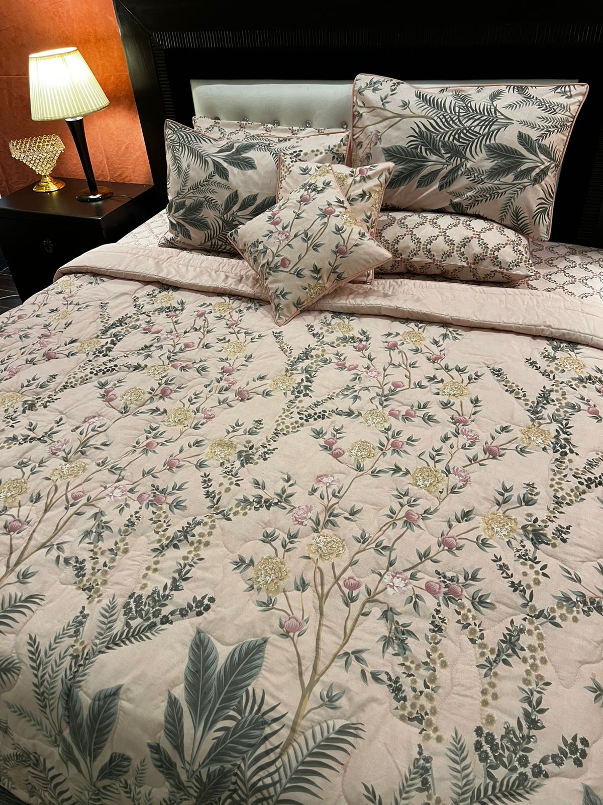 IV683 Cotton Comforter Set - Light Filling
