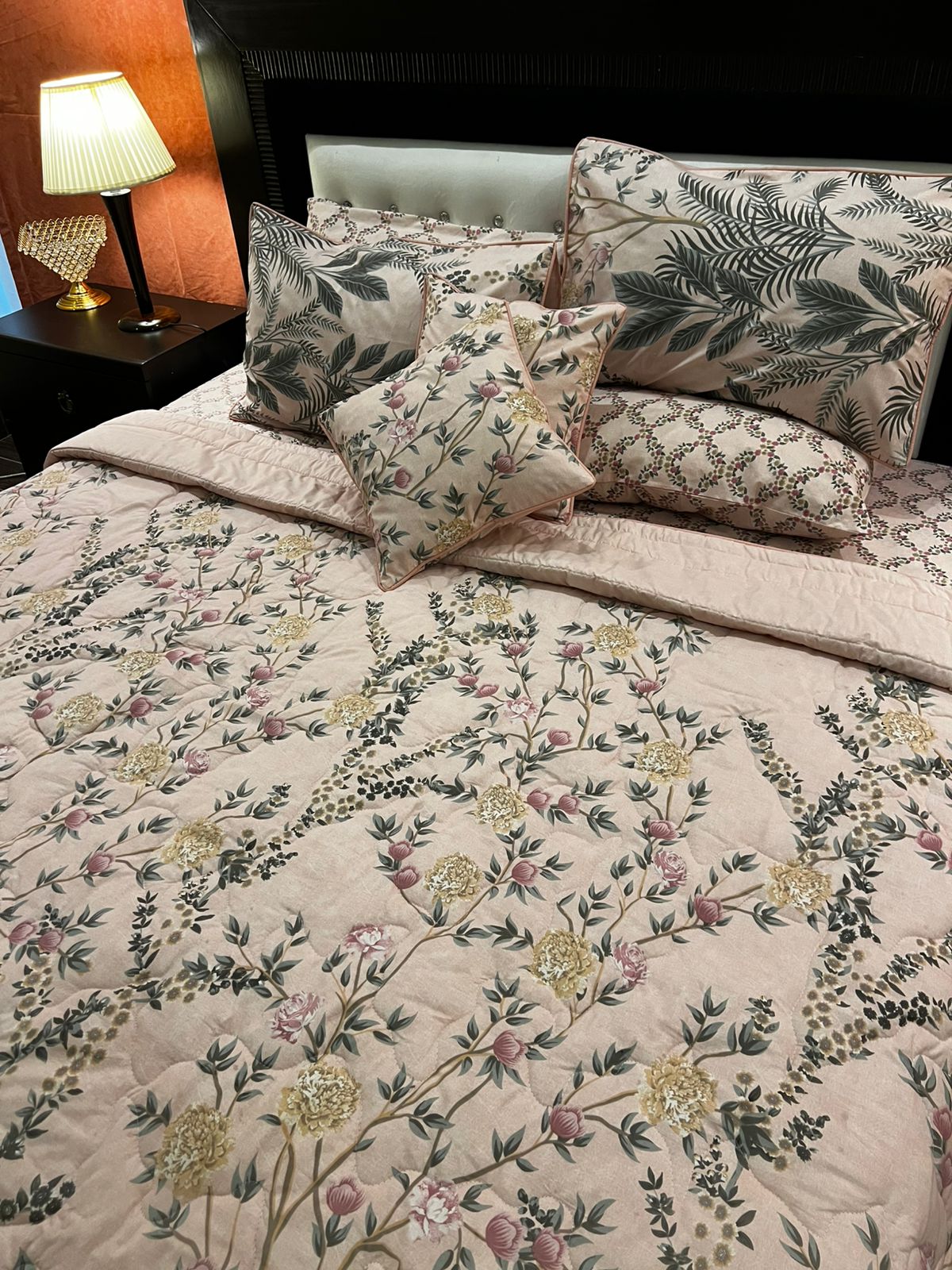 IV683 Cotton Comforter Set - Light Filling