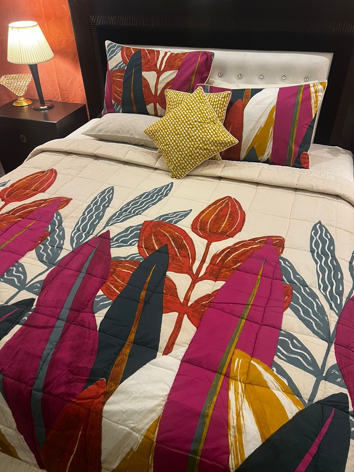 IV637 Cotton Comforter Set - Light Filling