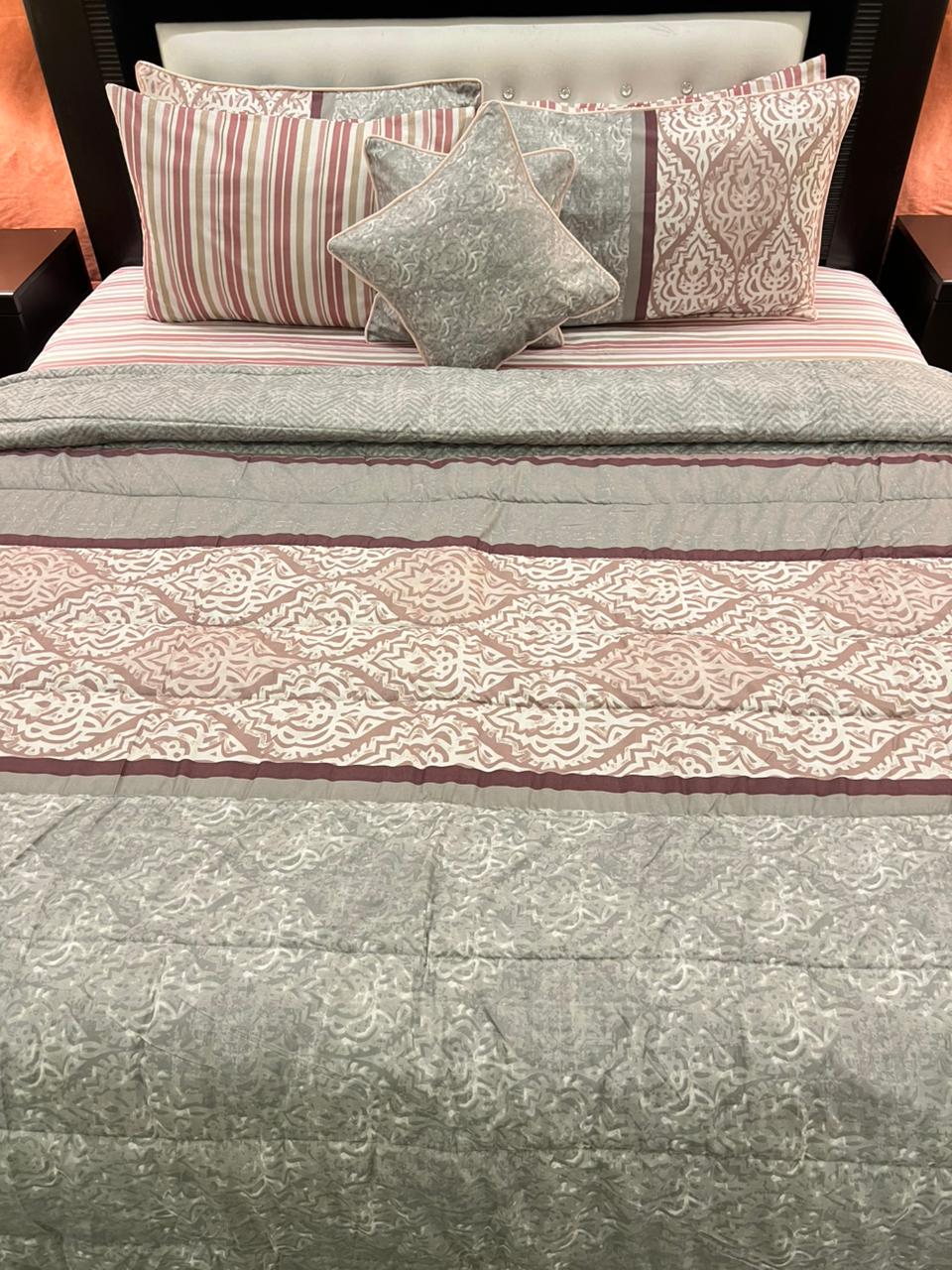 IV582 Cotton Comforter Set - Light Filling