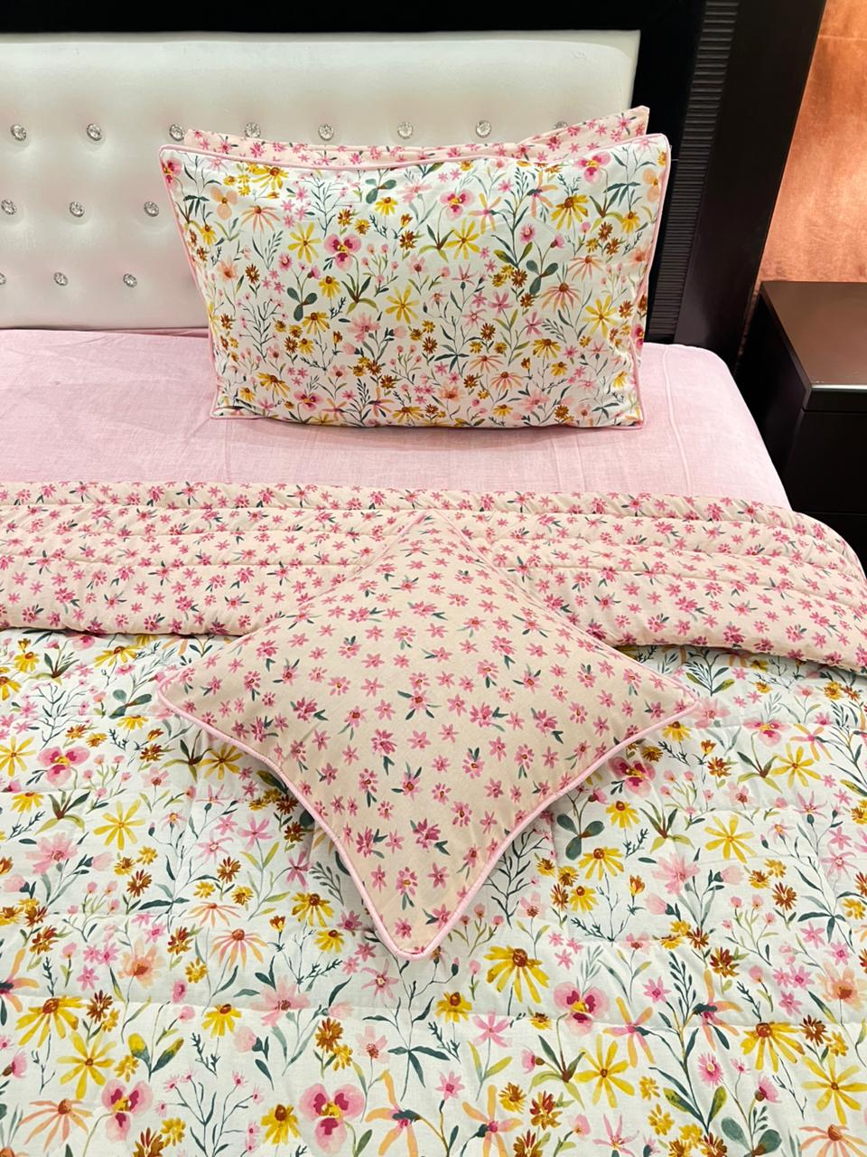 IV566 Cotton Comforter Set - Light Filling
