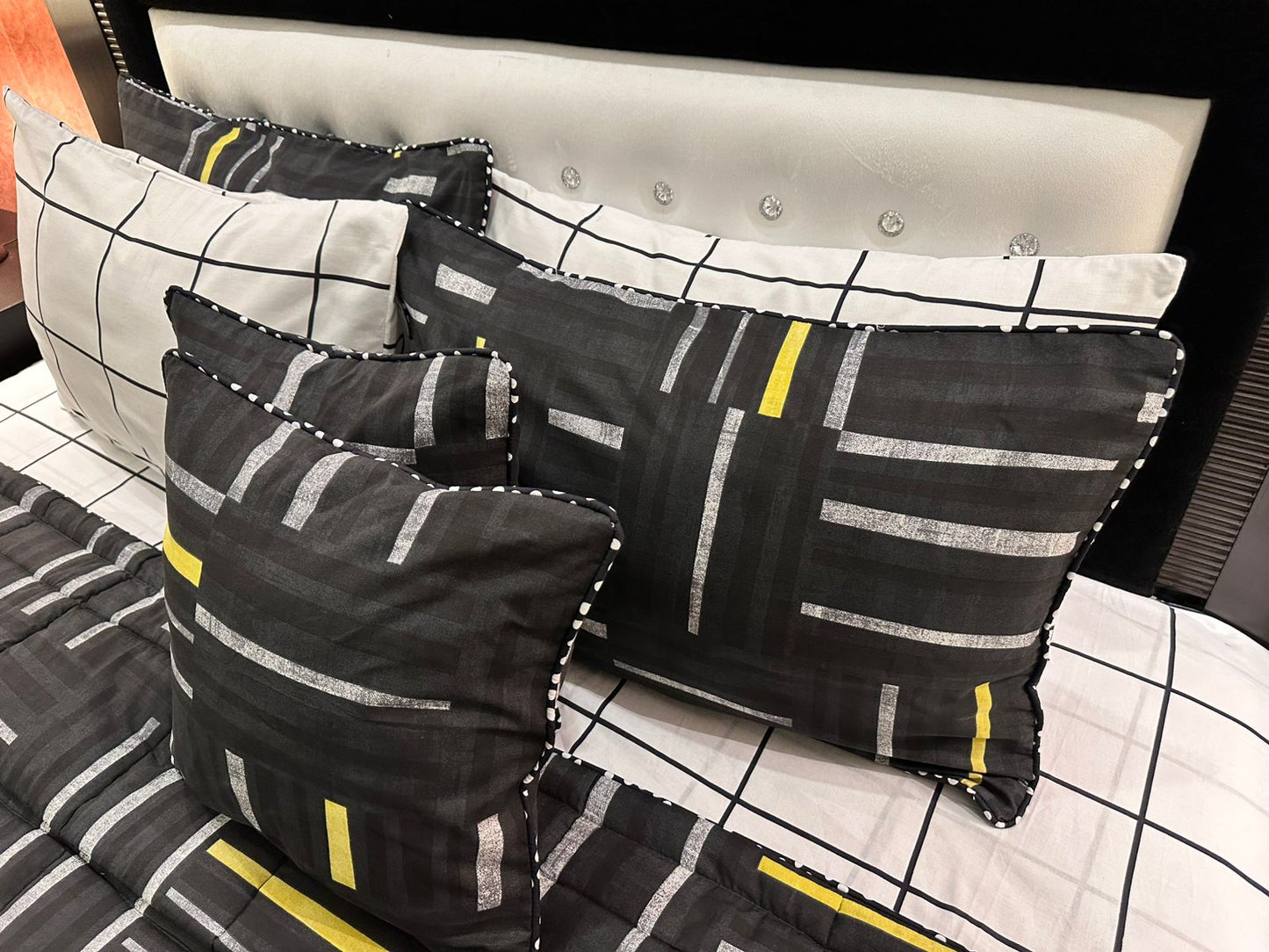 IV533 Cotton Comforter Set - Light Filling