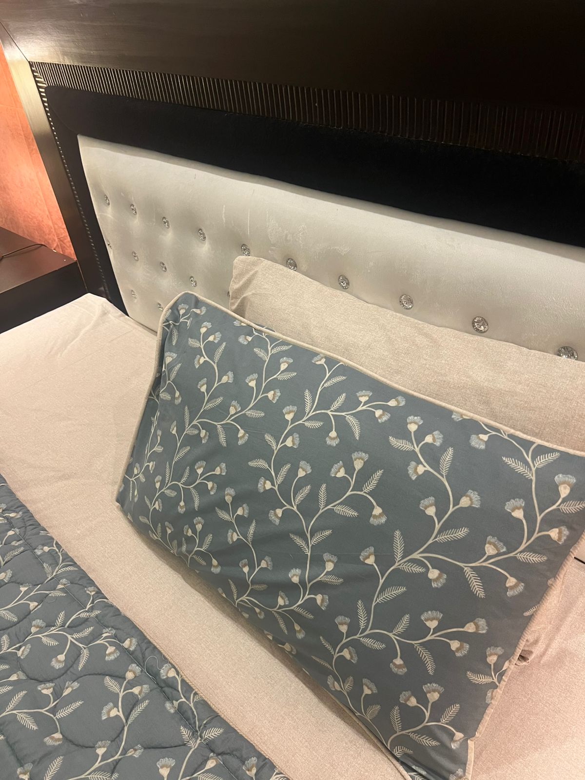 IV603 Cotton Duvet Cover Set - Without Filling