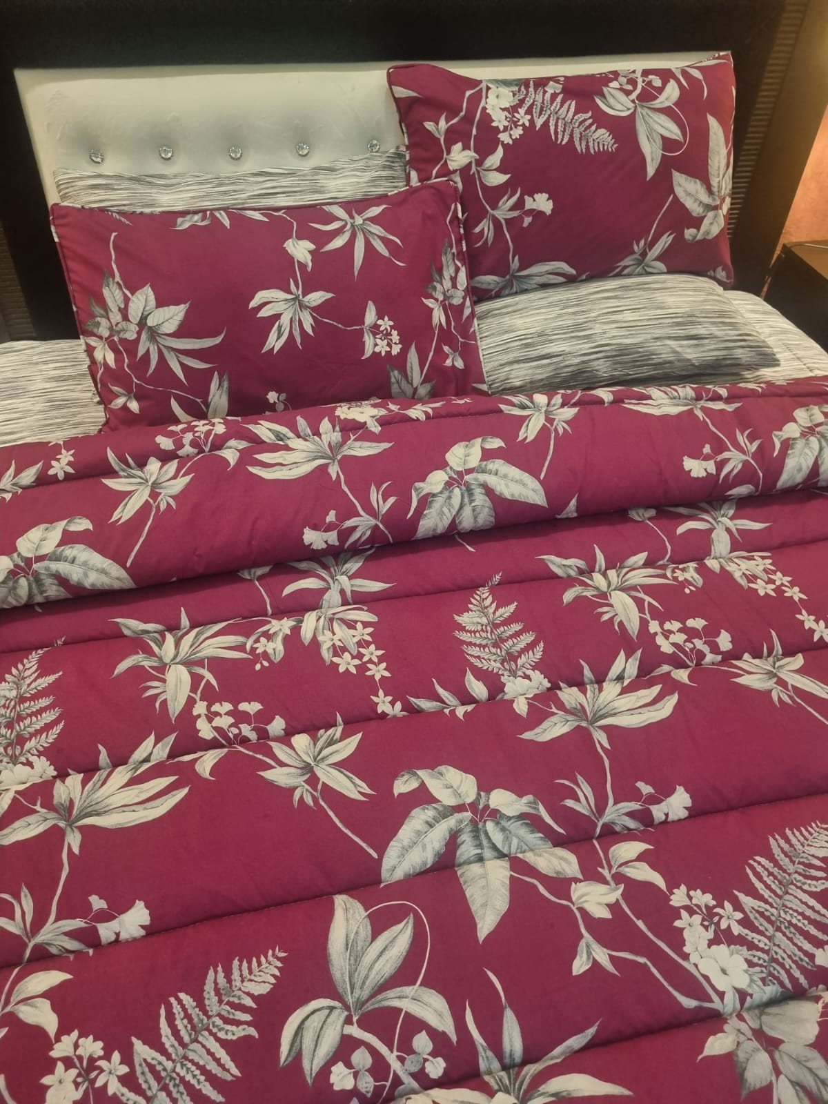 IV715 Cotton Duvet Cover Set - Without Filling