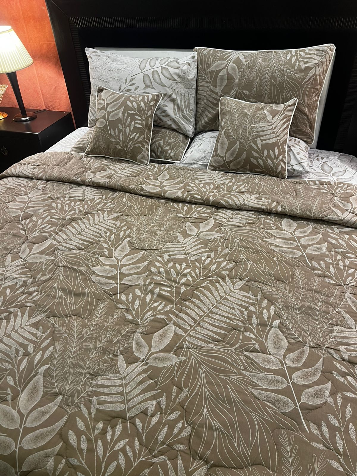 IV652 Cotton Comforter Set - Light Filling