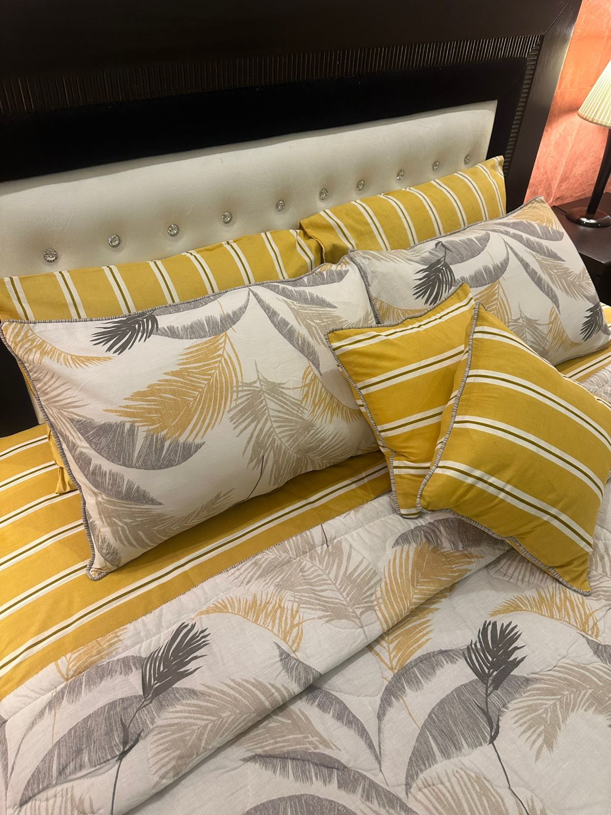 IV590 Cotton Comforter Set - Light Filling
