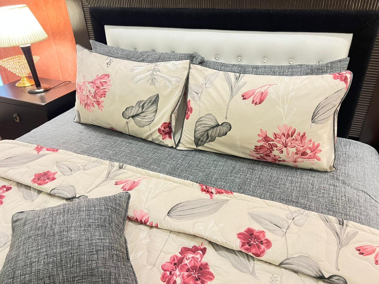 IV543 Cotton Comforter Set - Light Filling