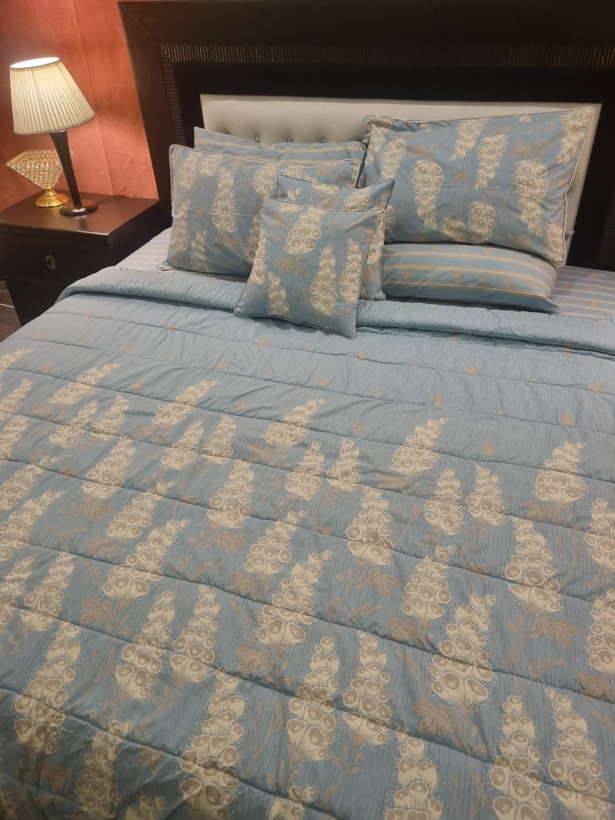 IV677 Cotton Comforter Set - Light Filling