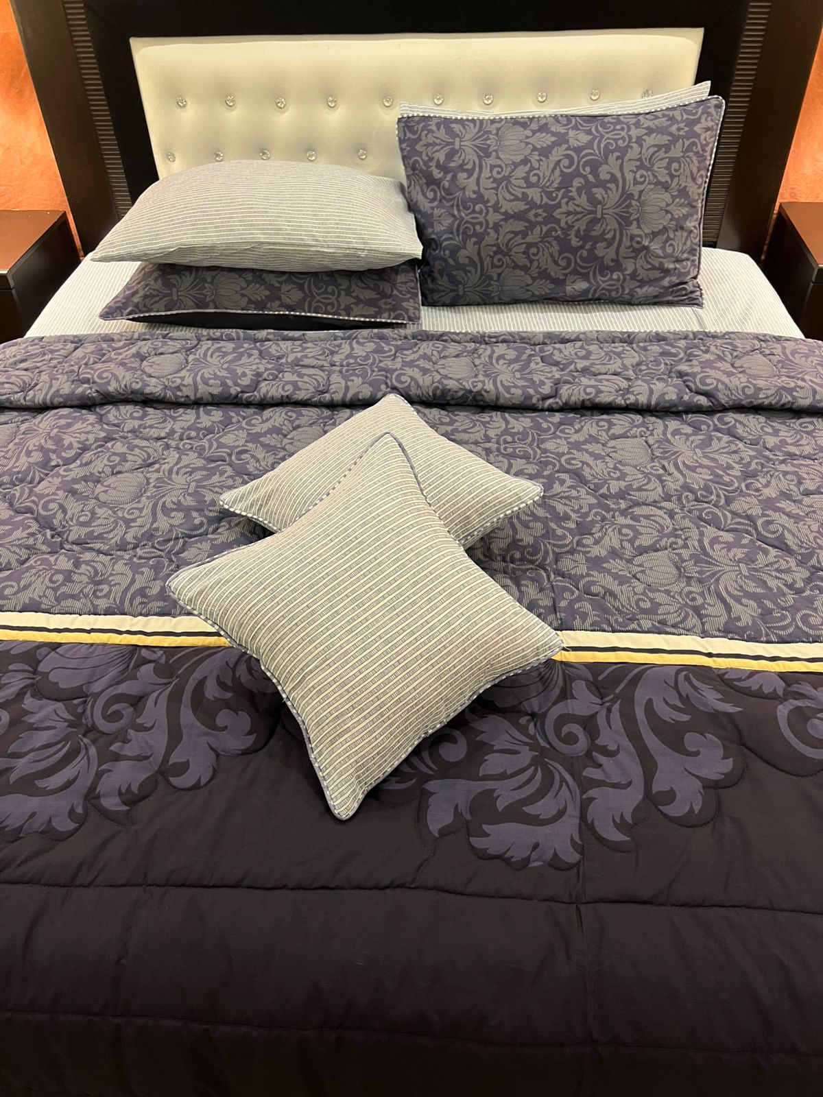 IV558 Cotton Comforter Set - Light Filling