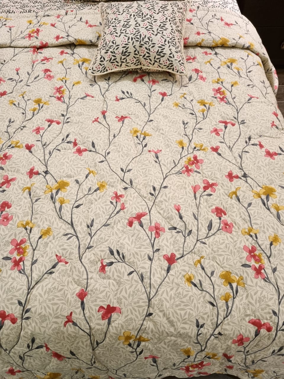 IV516 Cotton Comforter Set - Light Filling