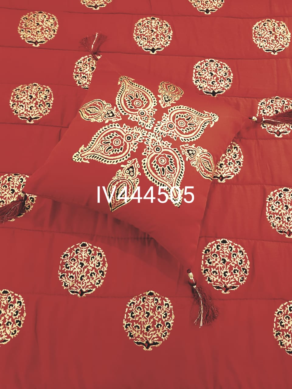 IV444505 - Comforter Set