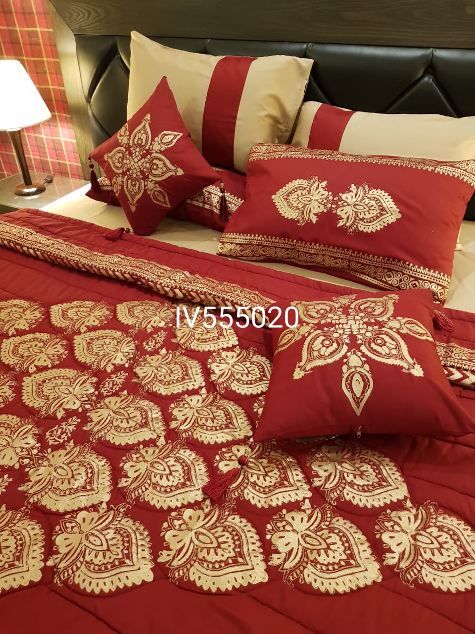 IV555020 Comforter Set