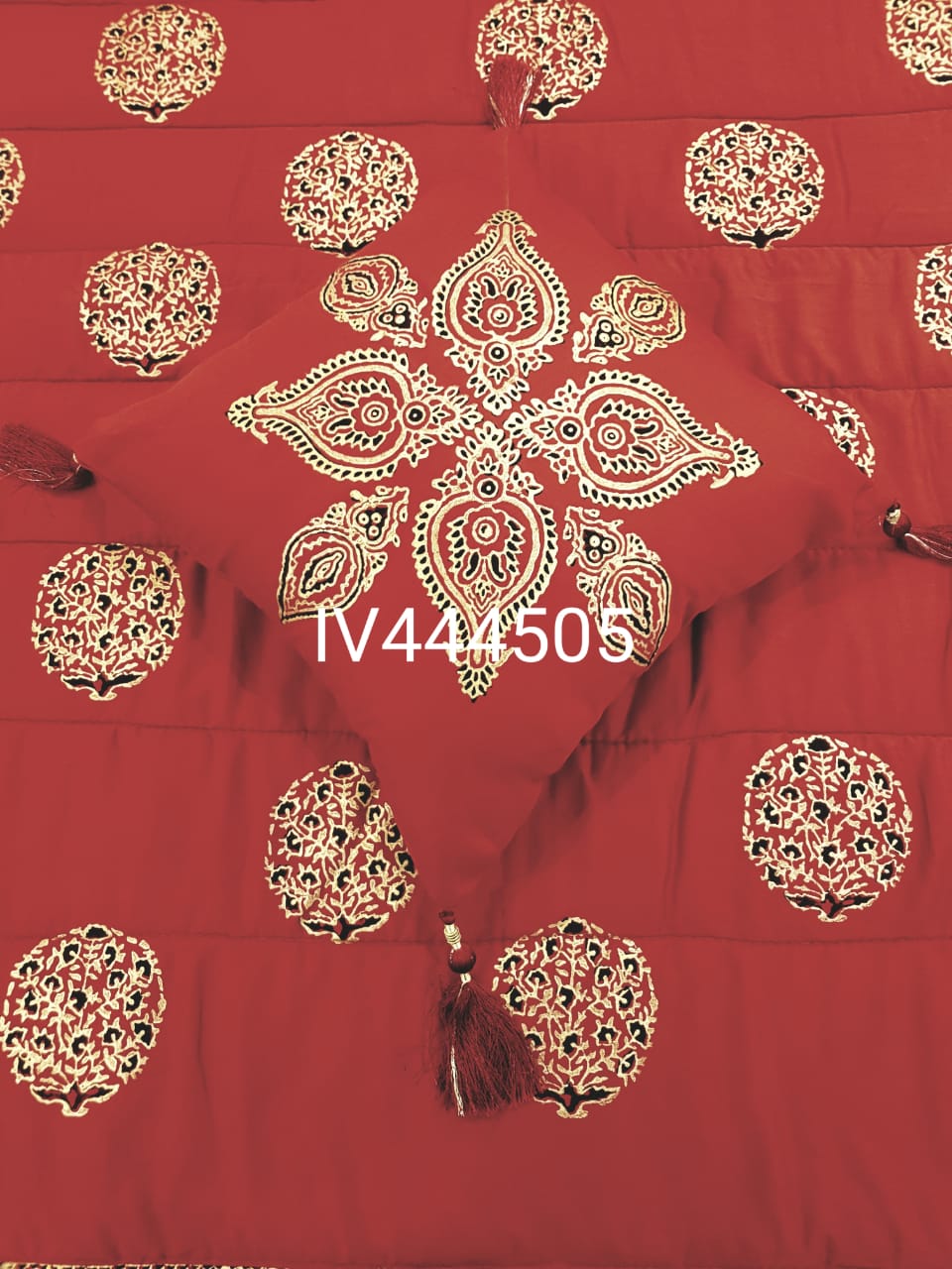 IV444505 - Comforter Set