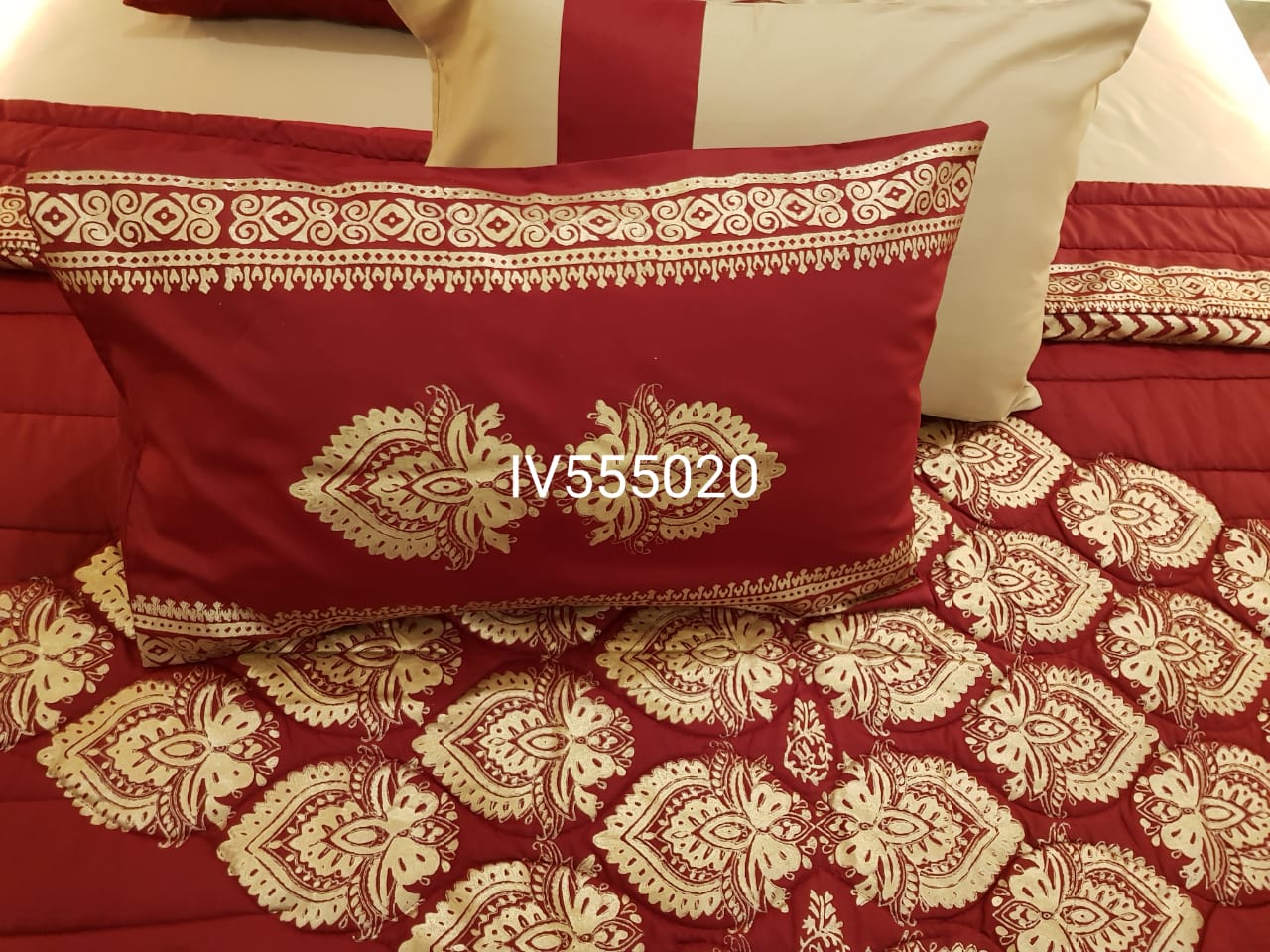 IV555020 Comforter Set