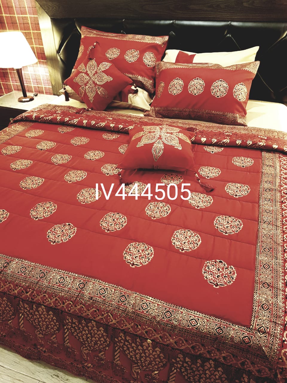 IV444505 - Comforter Set