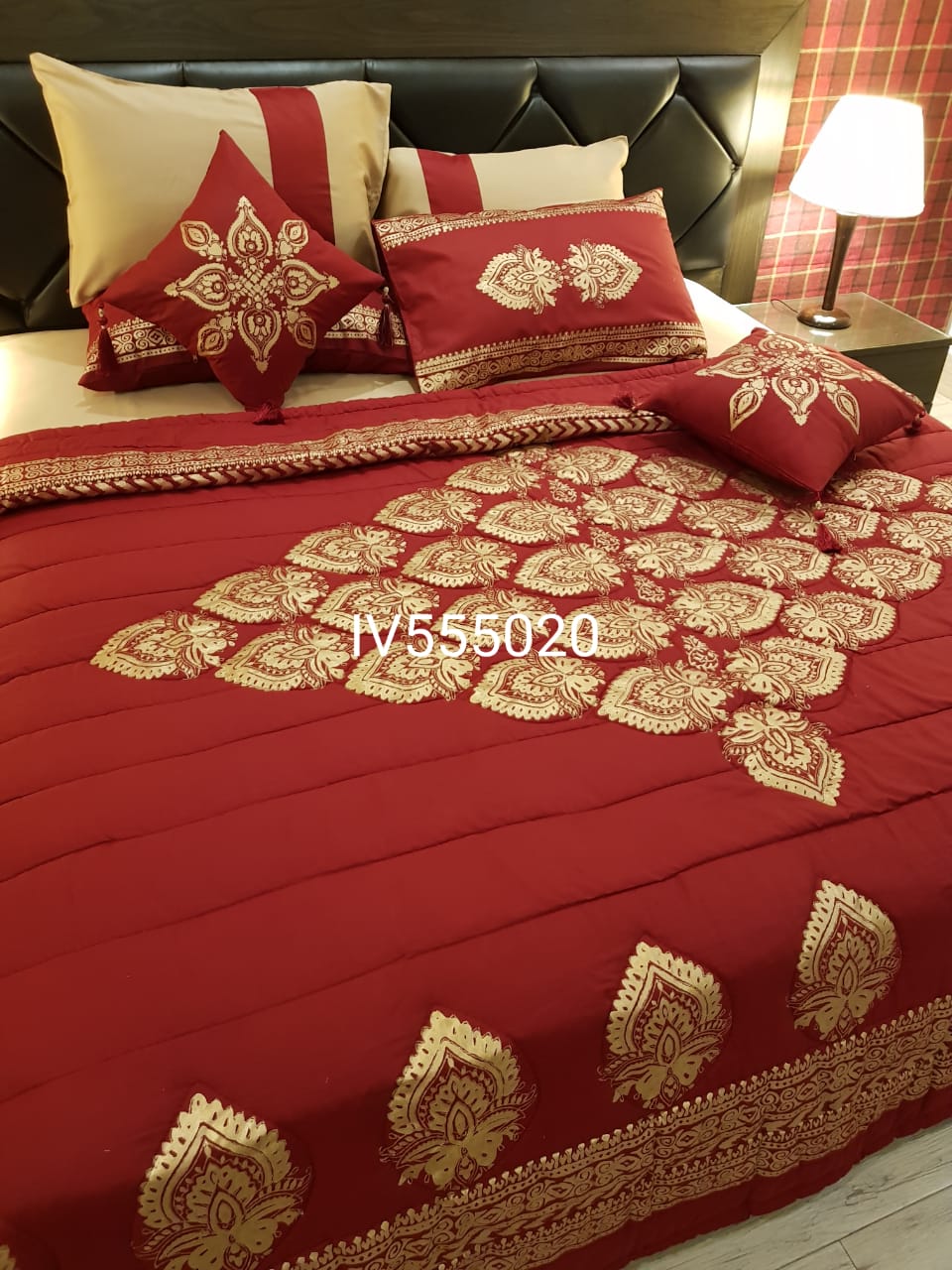 IV555020 Comforter Set