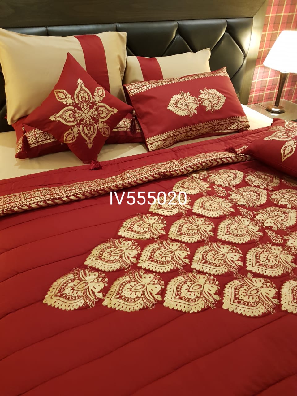 IV555020 Comforter Set