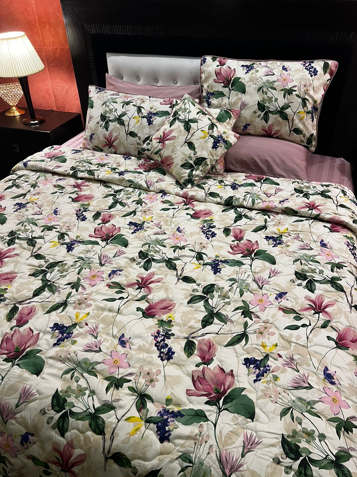 IV645 Luxury Cotton Satin Comforter Set - Light Filling